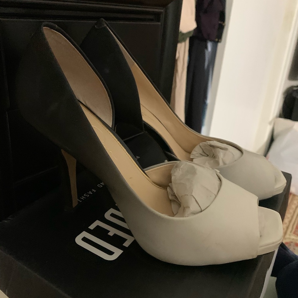 Jessica Simpson Ombre Heels